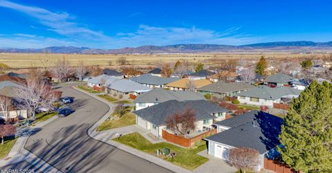 814 Mahogany Drive, Minden, NV 89423 Photo
