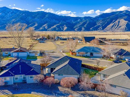 814 Mahogany Drive, Minden, NV 89423 Photo