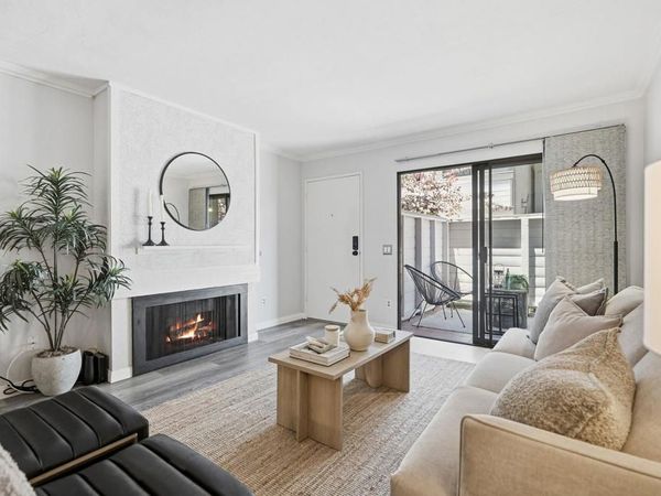 9209 Village Glen Drive, Unit 143, San Diego, CA 92123