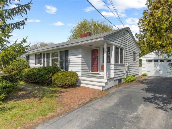 66 Cross Parkway, Burlington, VT 05408