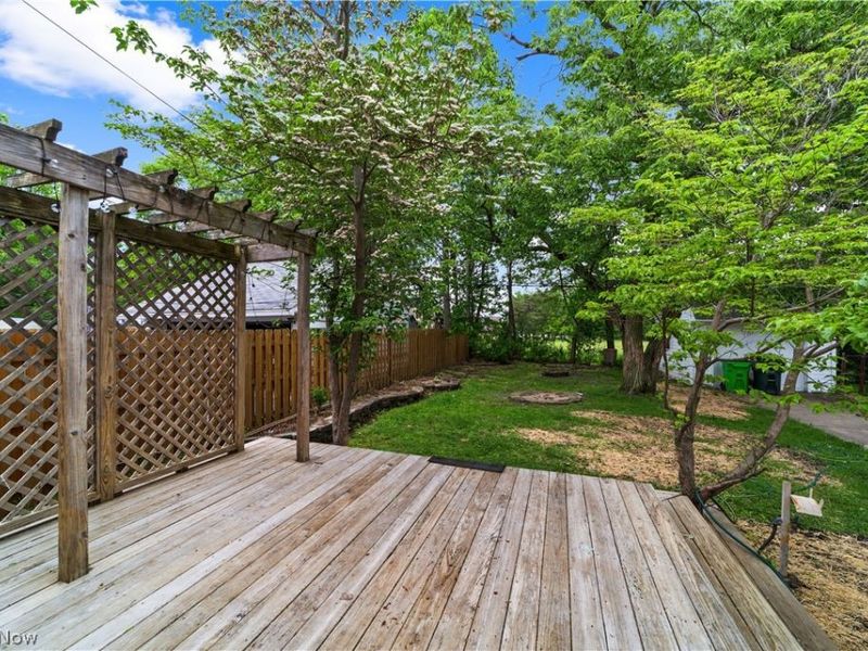 1409 Mayfield Ridge Road, Mayfield Heights, OH 44124 Photo 15