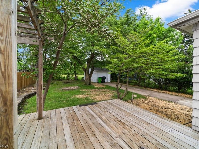 1409 Mayfield Ridge Road, Mayfield Heights, OH 44124 Photo 16