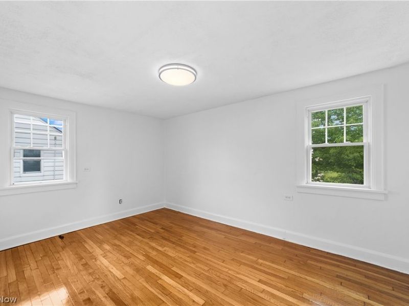 1409 Mayfield Ridge Road, Mayfield Heights, OH 44124 Photo 21