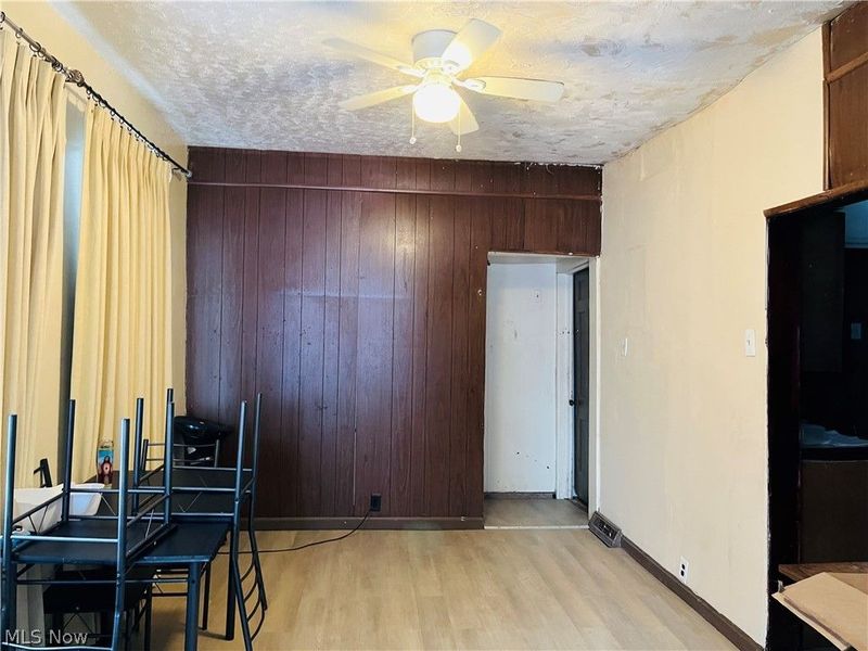 2321 E 101st Street, Cleveland, OH 44106 Photo 3