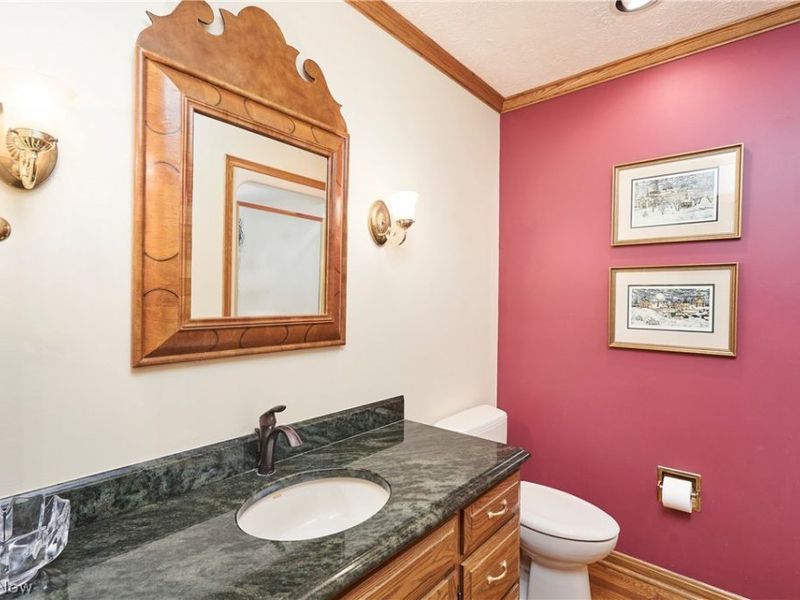 3807 Mapleleaf Hill, Bath, OH 44333 Photo 21