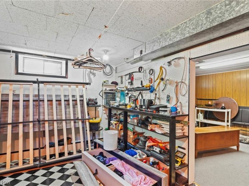 1005 Leslie Lane, Girard, OH 44420 Photo 34
