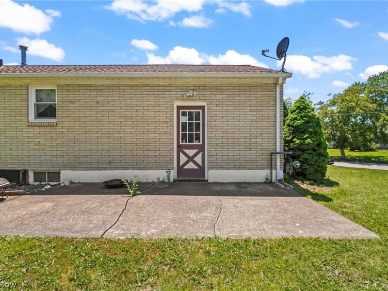 1005 Leslie Lane, Girard, OH 44420 Photo 47