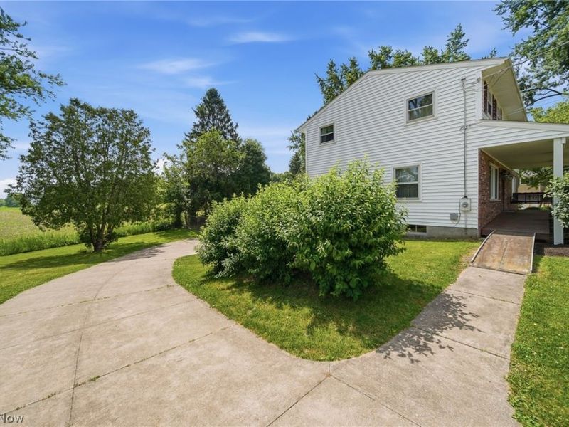 1430 Whitehall Drive, Suffield, OH 44260 Photo 11