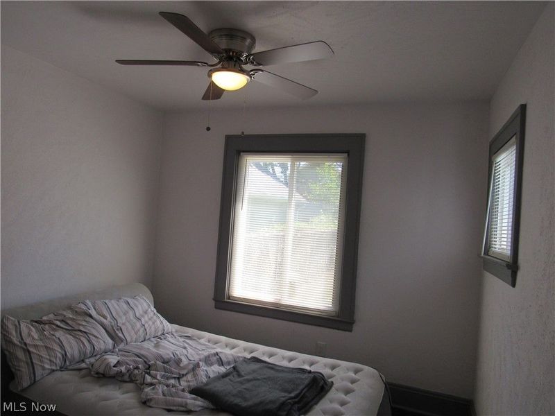 2827 E 117th Street, Cleveland, OH 44120 Photo 11