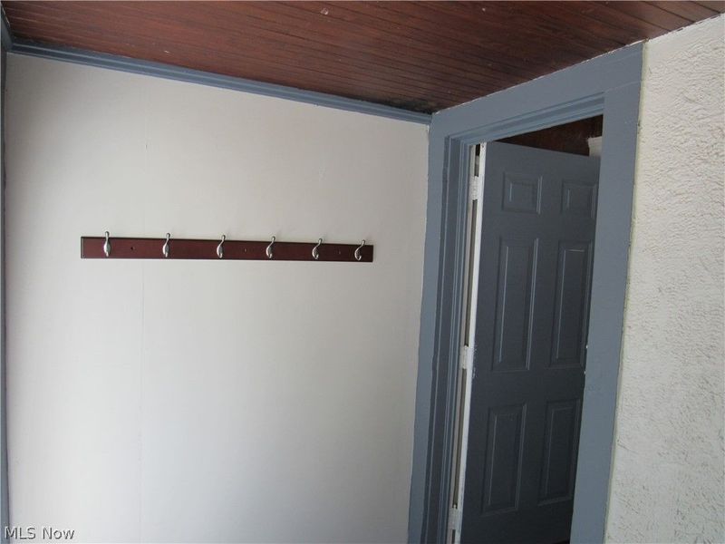 2827 E 117th Street, Cleveland, OH 44120 Photo 16