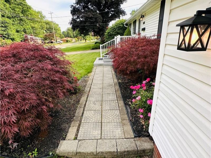 60 S Cleveland Avenue, Niles, OH 44446 Photo 12