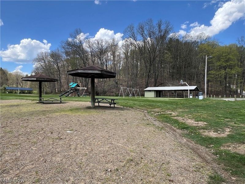 Kirchberg Drive, Millersburg, OH 44654 Photo 16