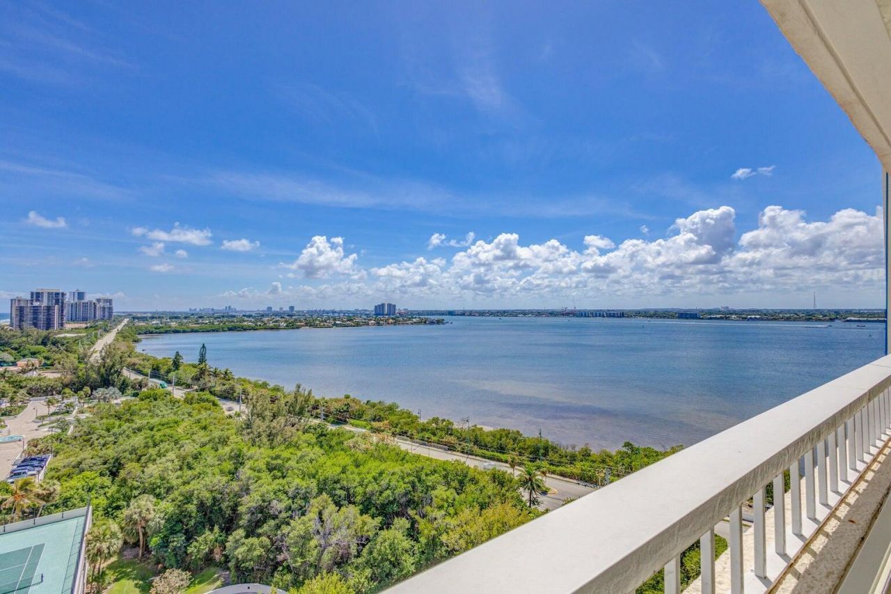 5280 N Ocean Drive, Unit 12f, Riviera Beach, FL 33404 Photo