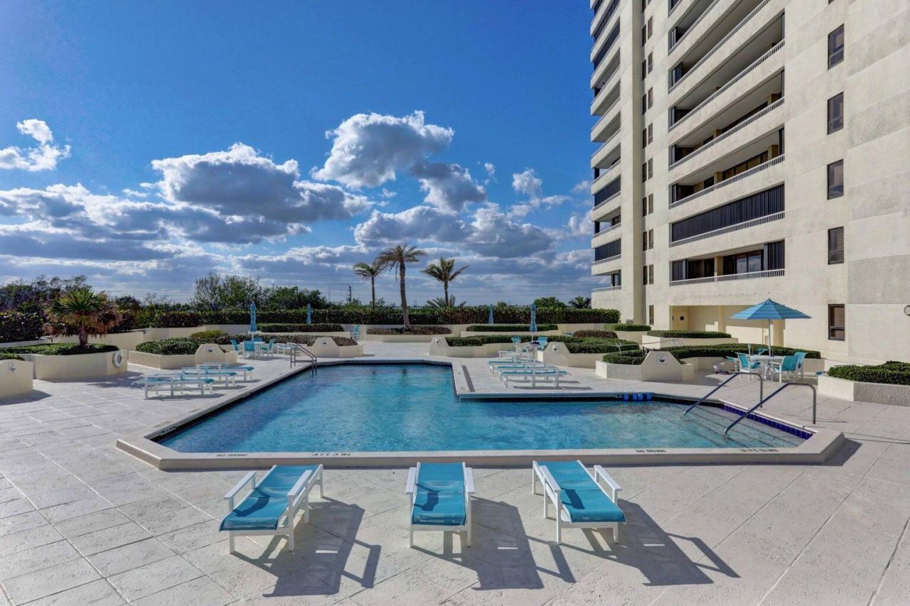 5280 N Ocean Drive, Unit 12f, Riviera Beach, FL 33404 Photo