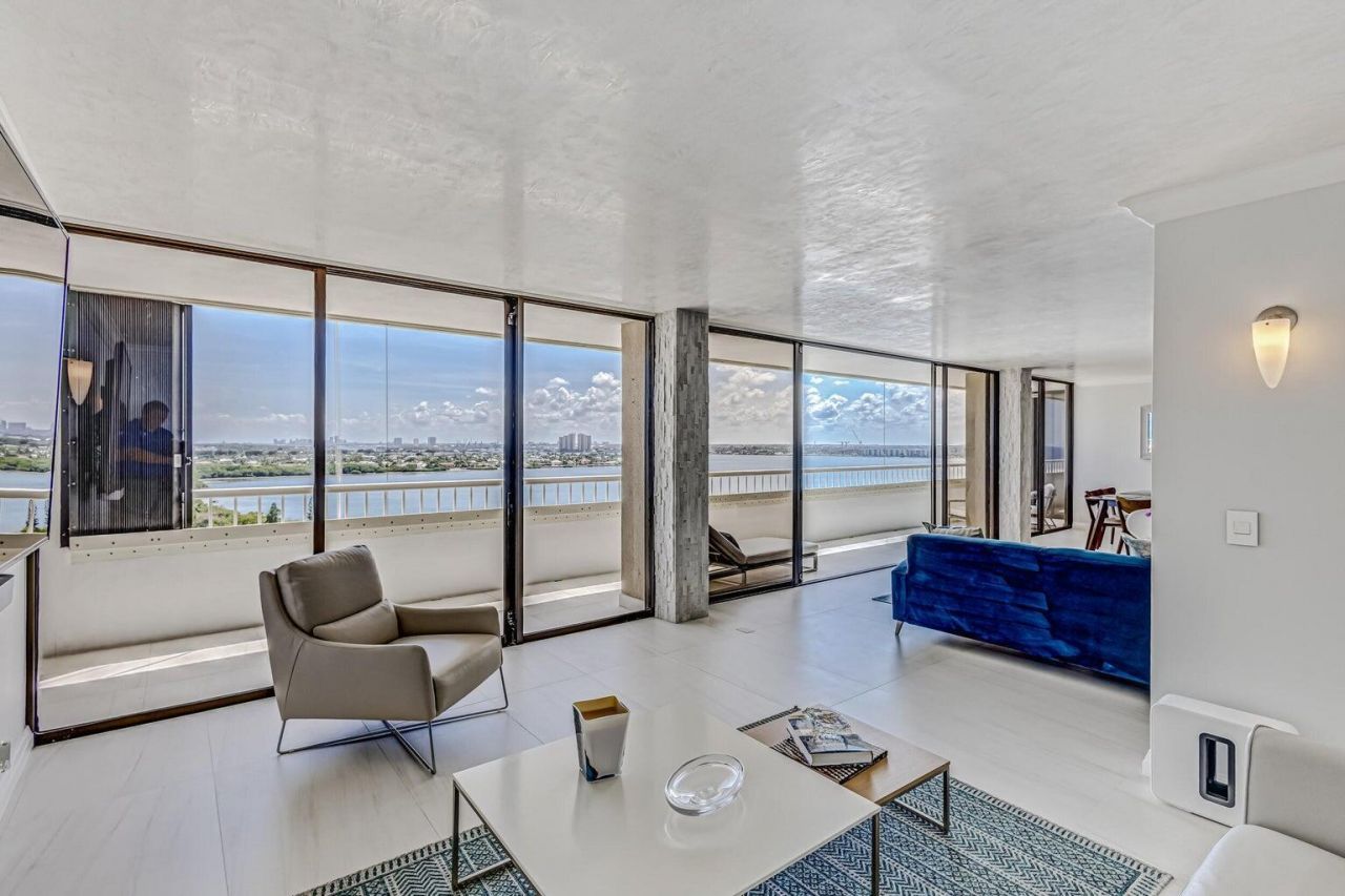 5280 N Ocean Drive, Unit 12f, Riviera Beach, FL 33404 Photo