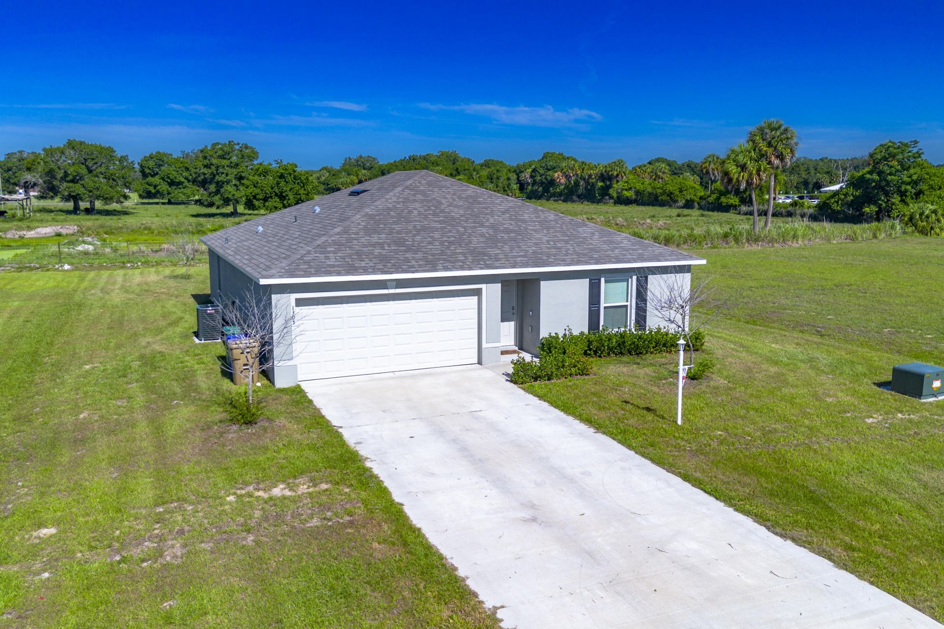 1305 NW 7th Avenue, Okeechobee, FL 34972 Photo
