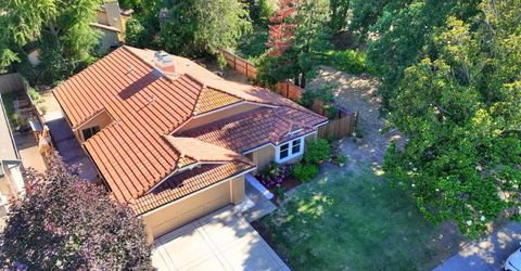 1908 Pebblewood Dr, Sacramento, CA 95833 Photo