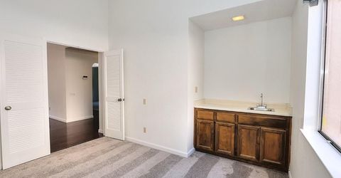 1908 Pebblewood Dr, Sacramento, CA 95833 Photo