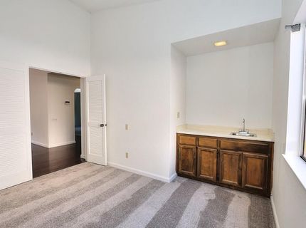 1908 Pebblewood Dr, Sacramento, CA 95833 Photo