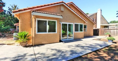 1908 Pebblewood Dr, Sacramento, CA 95833 Photo
