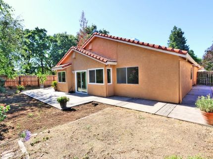 1908 Pebblewood Dr, Sacramento, CA 95833 Photo