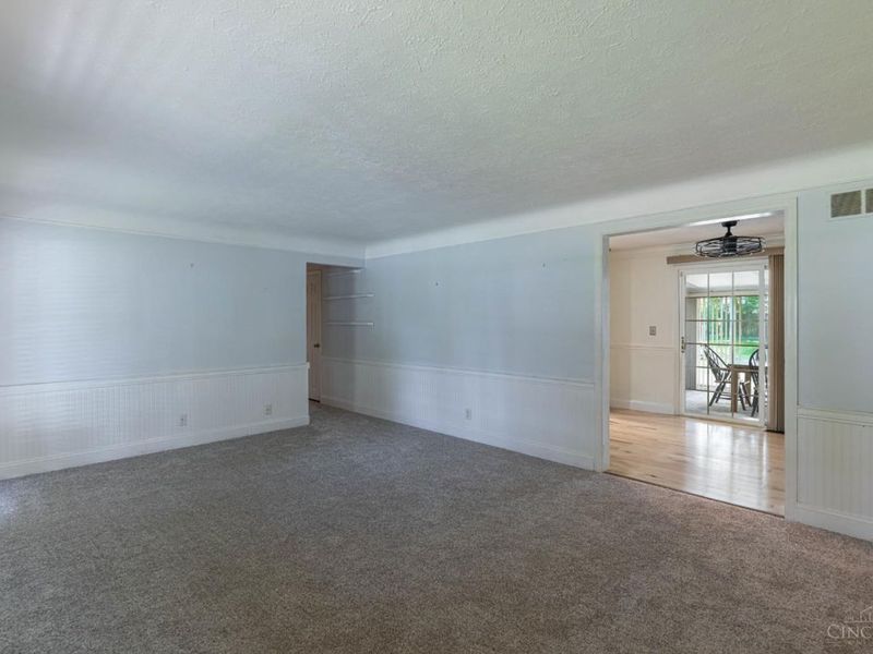 567 Lang Road, Union Twp, OH 45244 Photo 5