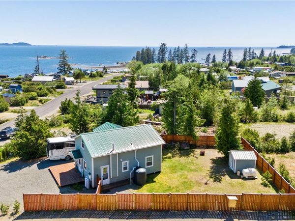 1129 Fifth Ave , Ucluelet, BC V0R 3A0