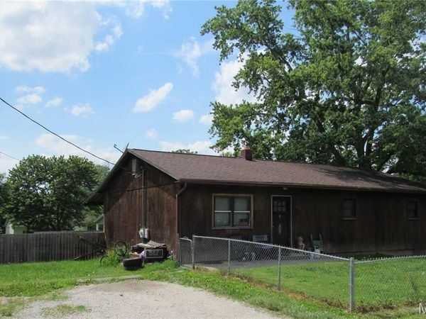 613 Truman Street, Moro, IL 62067