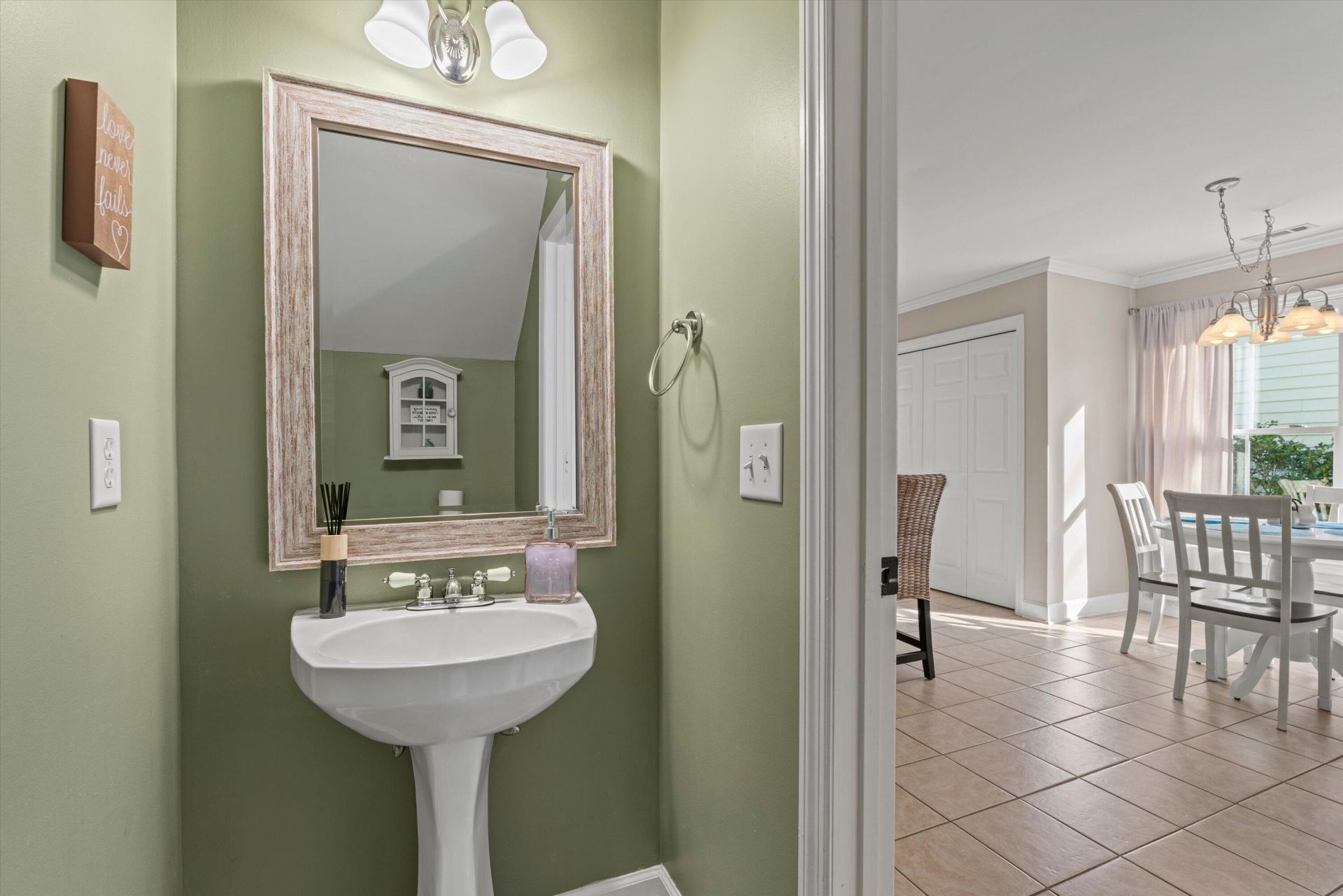 1307 Broad Street Photo 19