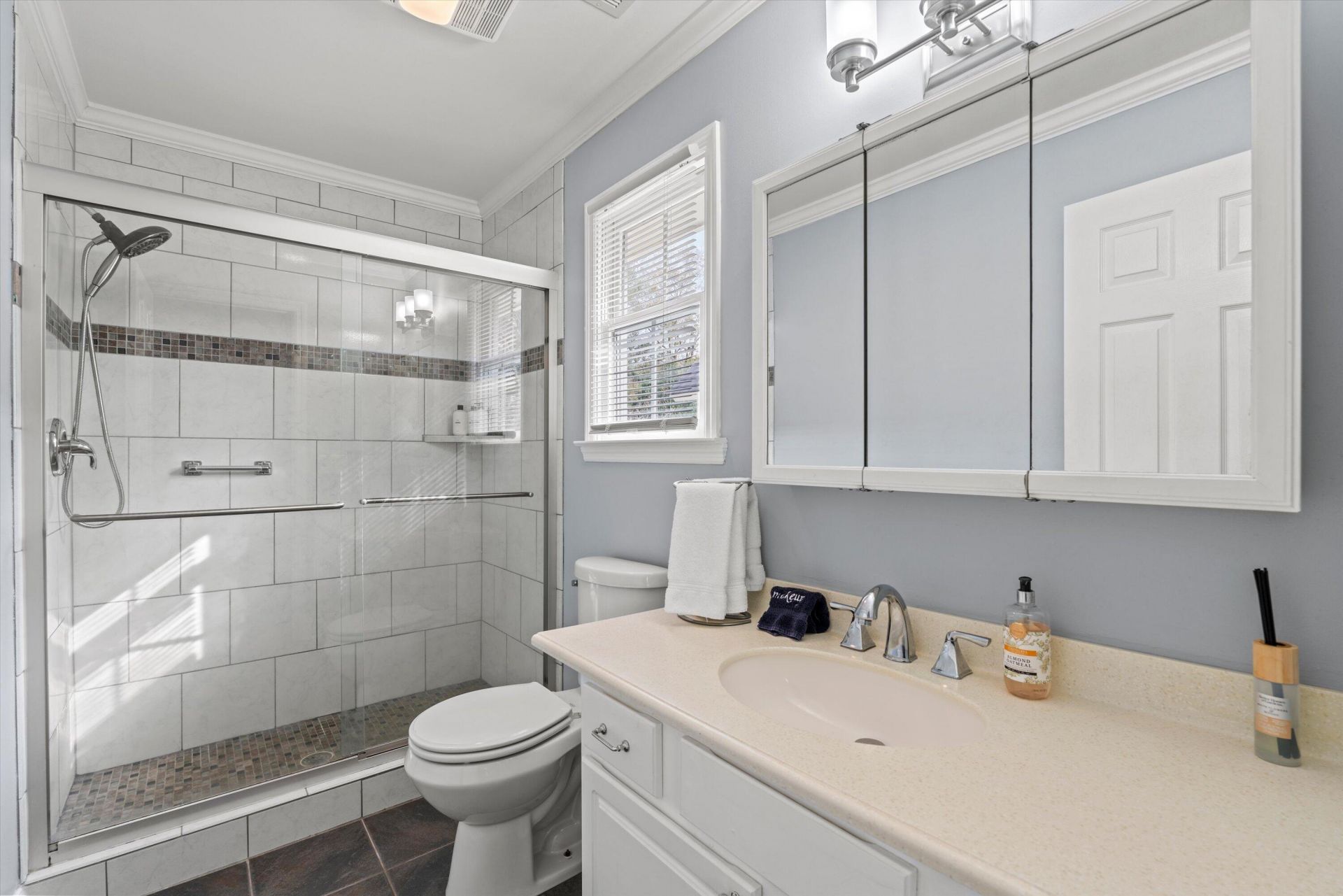 1307 Broad Street Photo 25