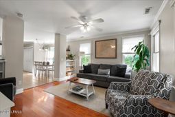 1307 Broad Street photo 4