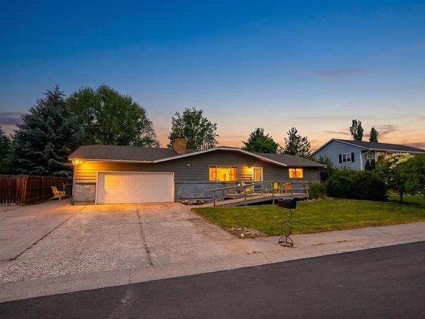 5165 Cole Street, Chubbuck, ID 83202