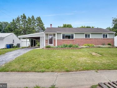 13 ROCKAWAY DRIVE, CAMP HILL, PA 17011