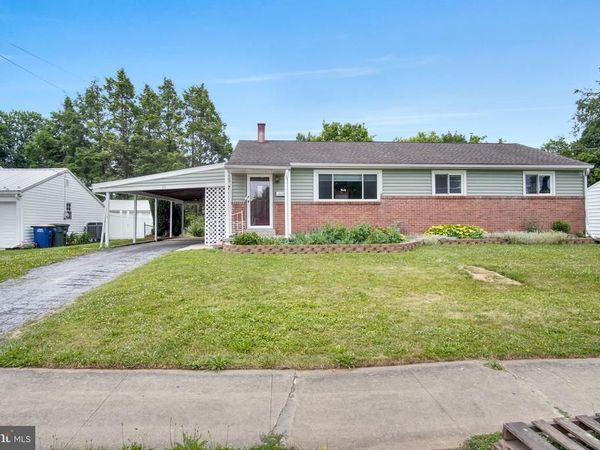 13 ROCKAWAY DRIVE , CAMP HILL, PA 17011