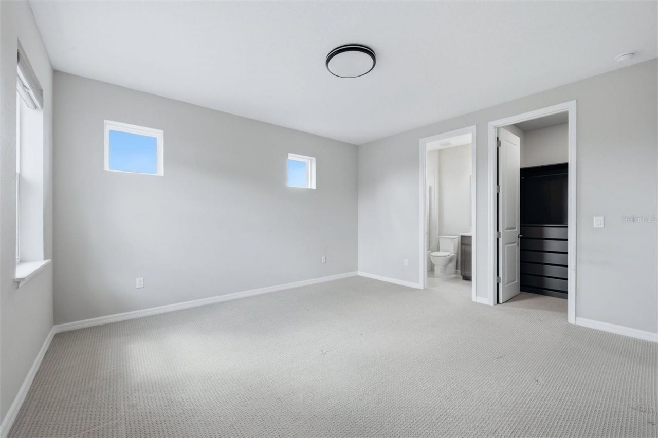 8494 Snowfall Street, Sarasota, FL 34241 Photo