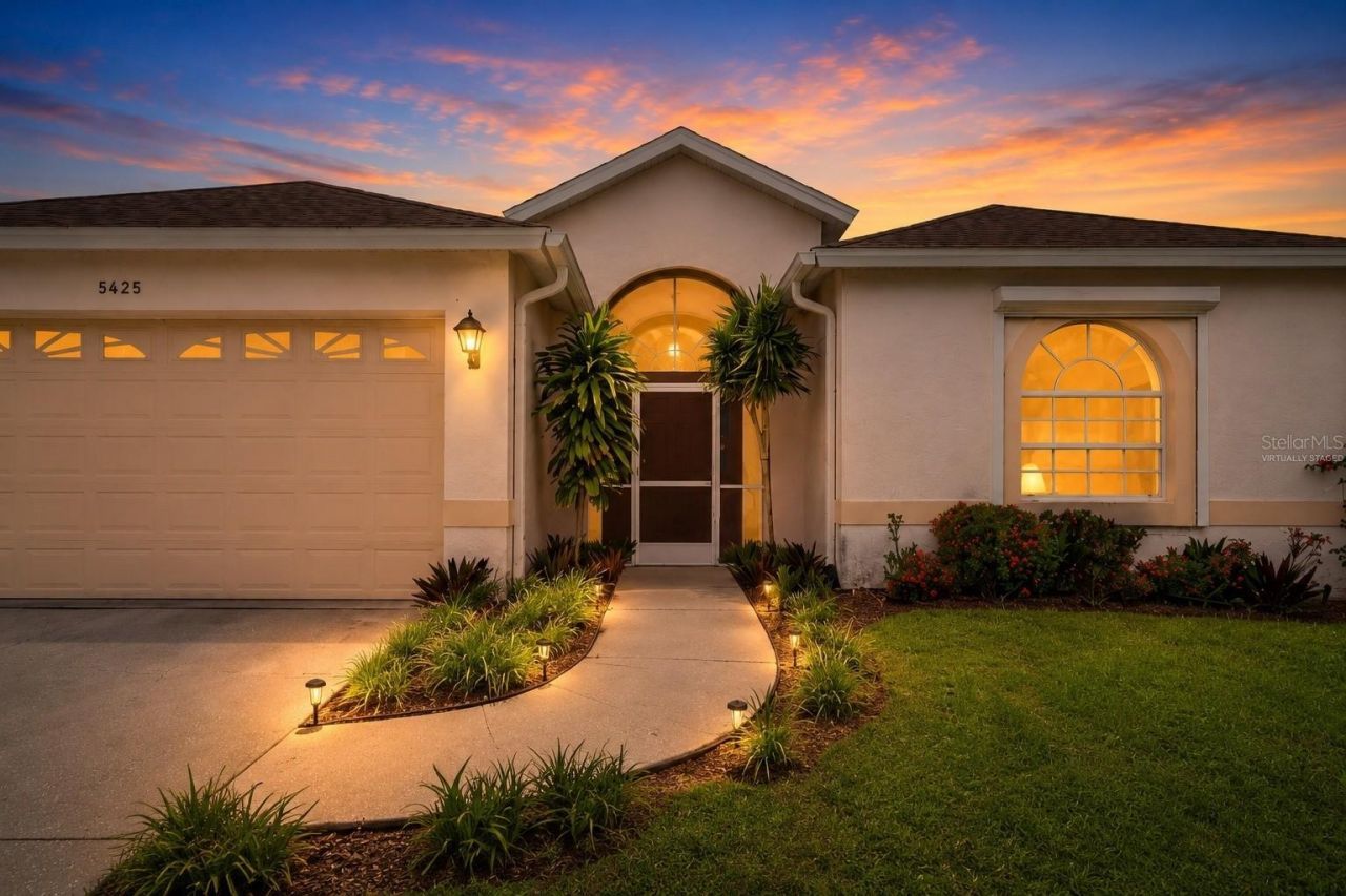 5425 Matthew Court, Sarasota, FL 34231 Photo