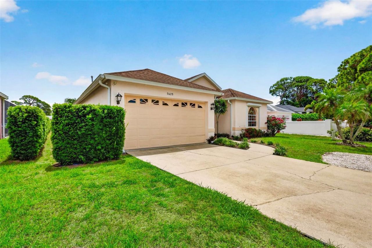 5425 Matthew Court, Sarasota, FL 34231 Photo