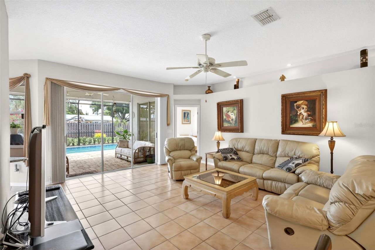5425 Matthew Court, Sarasota, FL 34231 Photo