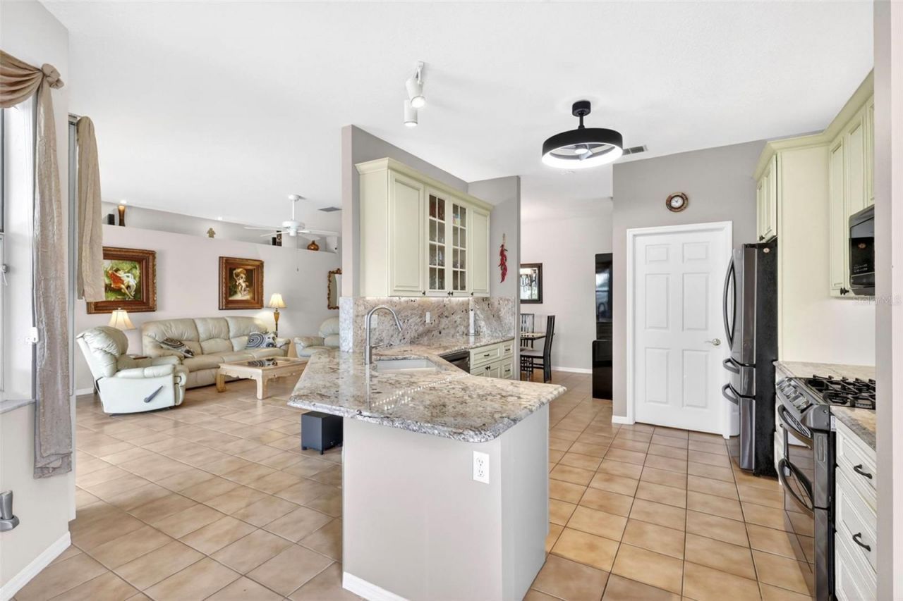 5425 Matthew Court, Sarasota, FL 34231 Photo