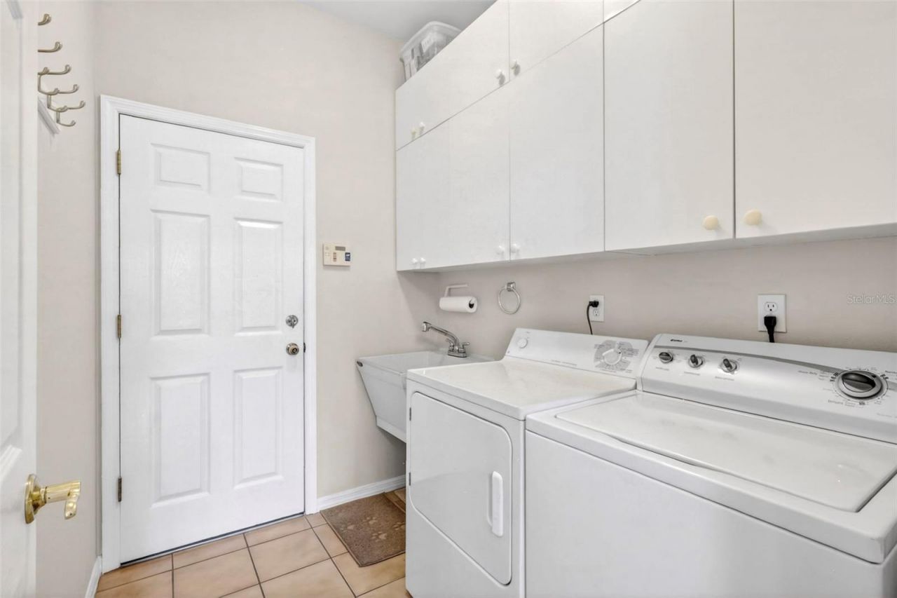 5425 Matthew Court, Sarasota, FL 34231 Photo