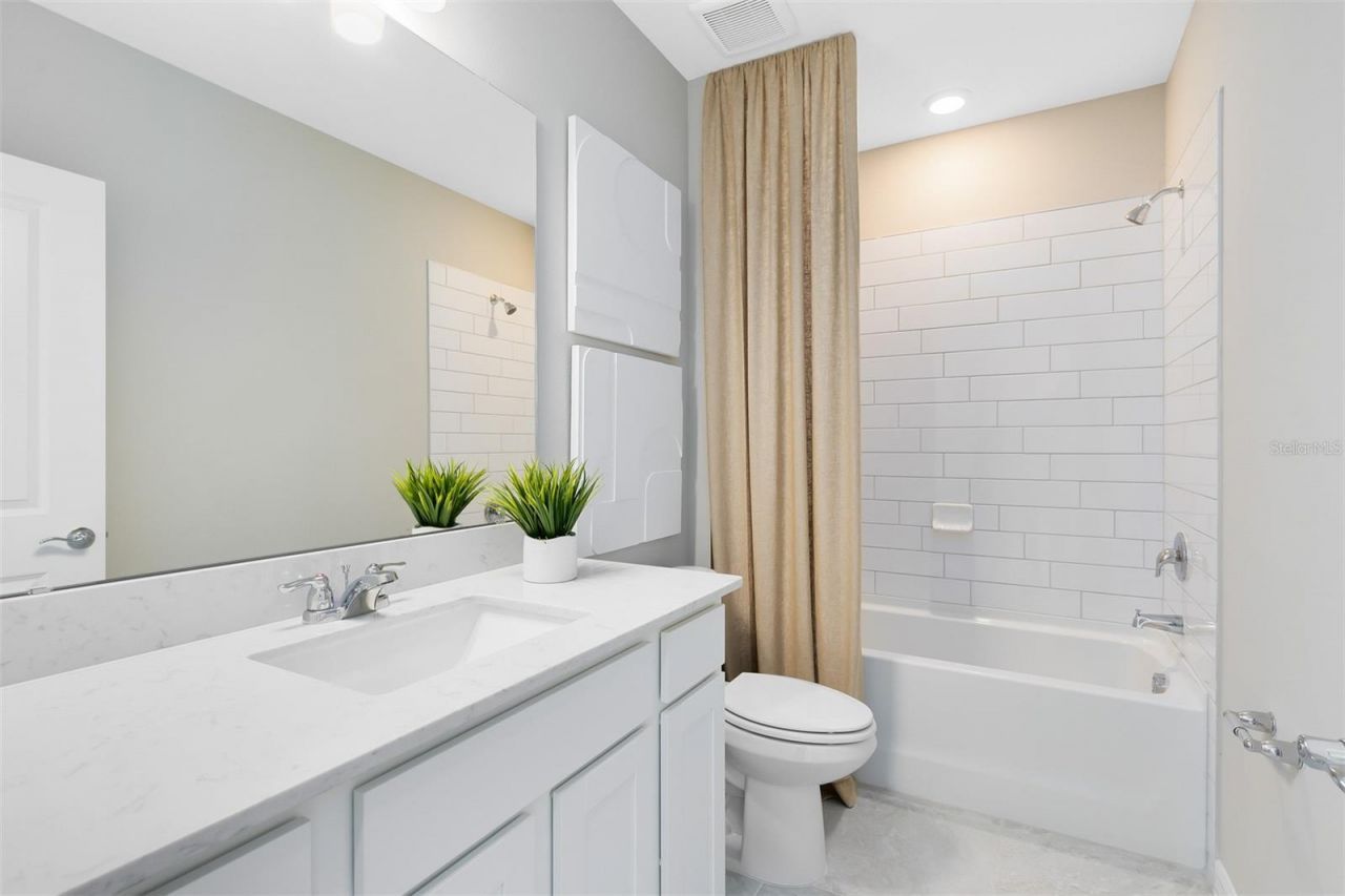 6906 Creek Falls Alley , Clermont, FL 34714 Photo