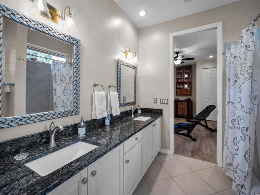 Property Image 58