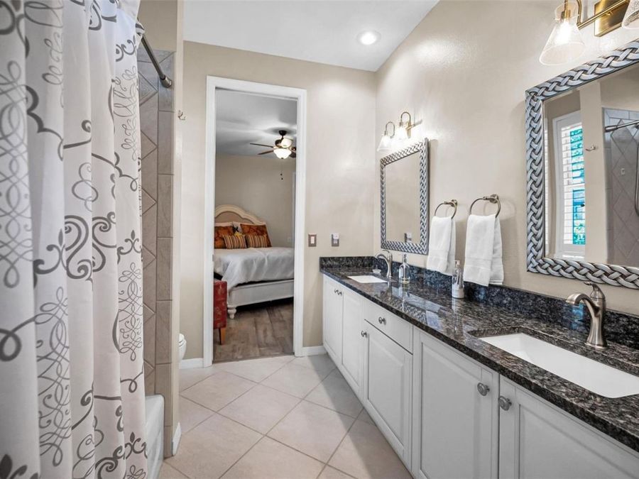 Property Image 59