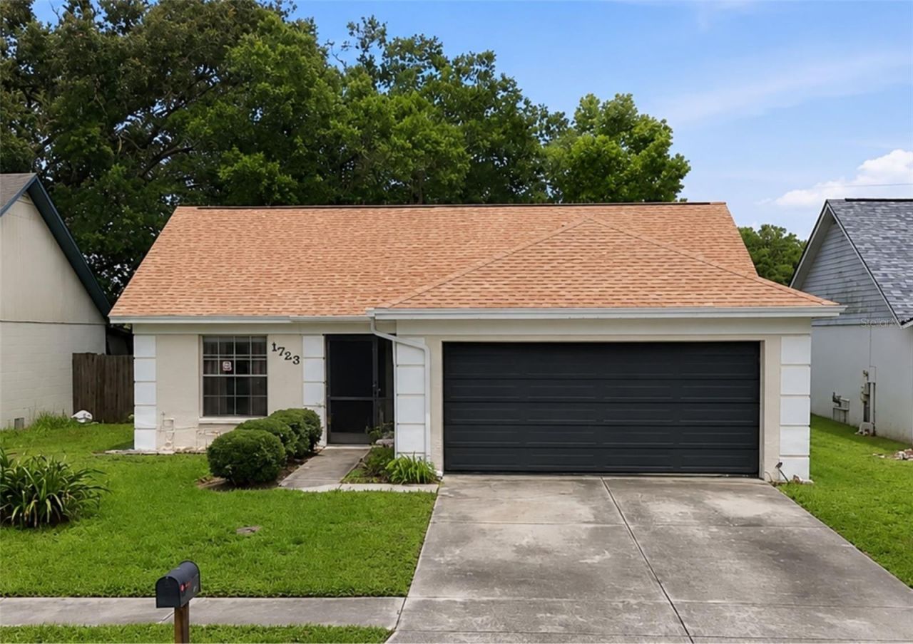 1723 Tarah Trace Drive, Brandon, FL 33510 Main Photo
