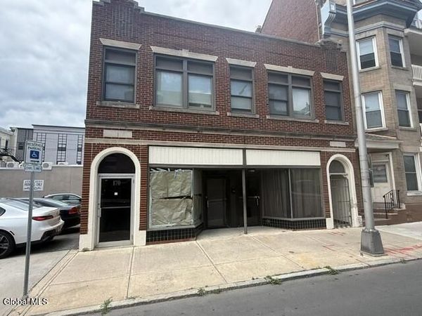170 Lafayette Street, Schenectady, NY 12305