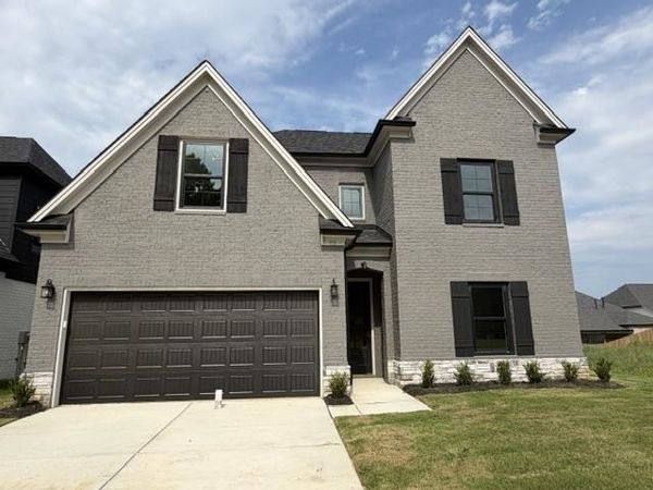 90 BLUE DR, Oakland, TN 38060