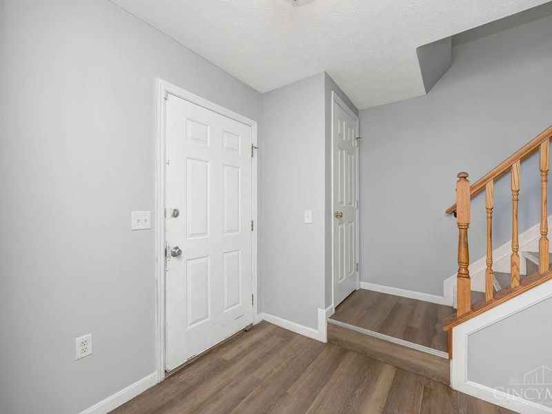 609 Honor Lane, Oxford, OH 45056 Photo 12