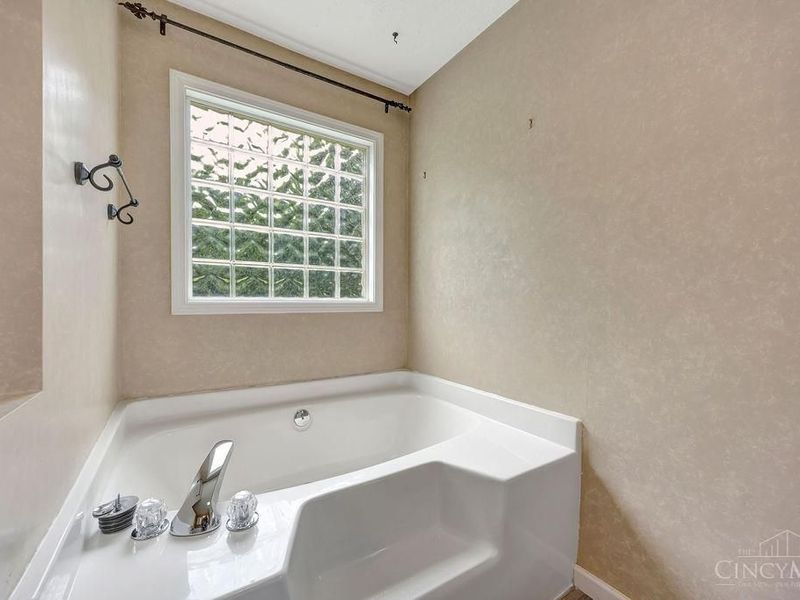 609 Honor Lane, Oxford, OH 45056 Photo 6