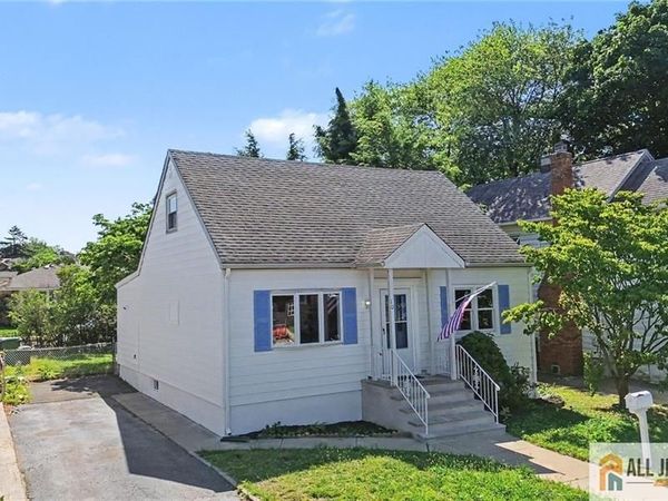 10 Harrison Street, Sayreville, NJ 08872