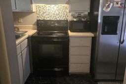 402 Miami Street photo 4